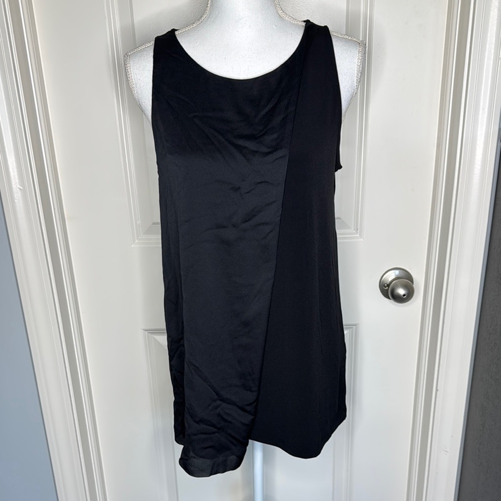 Banana Republic Black Sleeveless Top size small